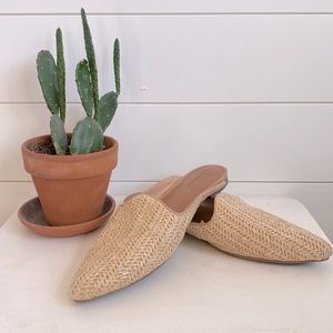 TIME and TRU woven slides mules >> size 8